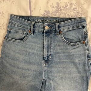 American Eagle Stretch Curvy Mom Jeans